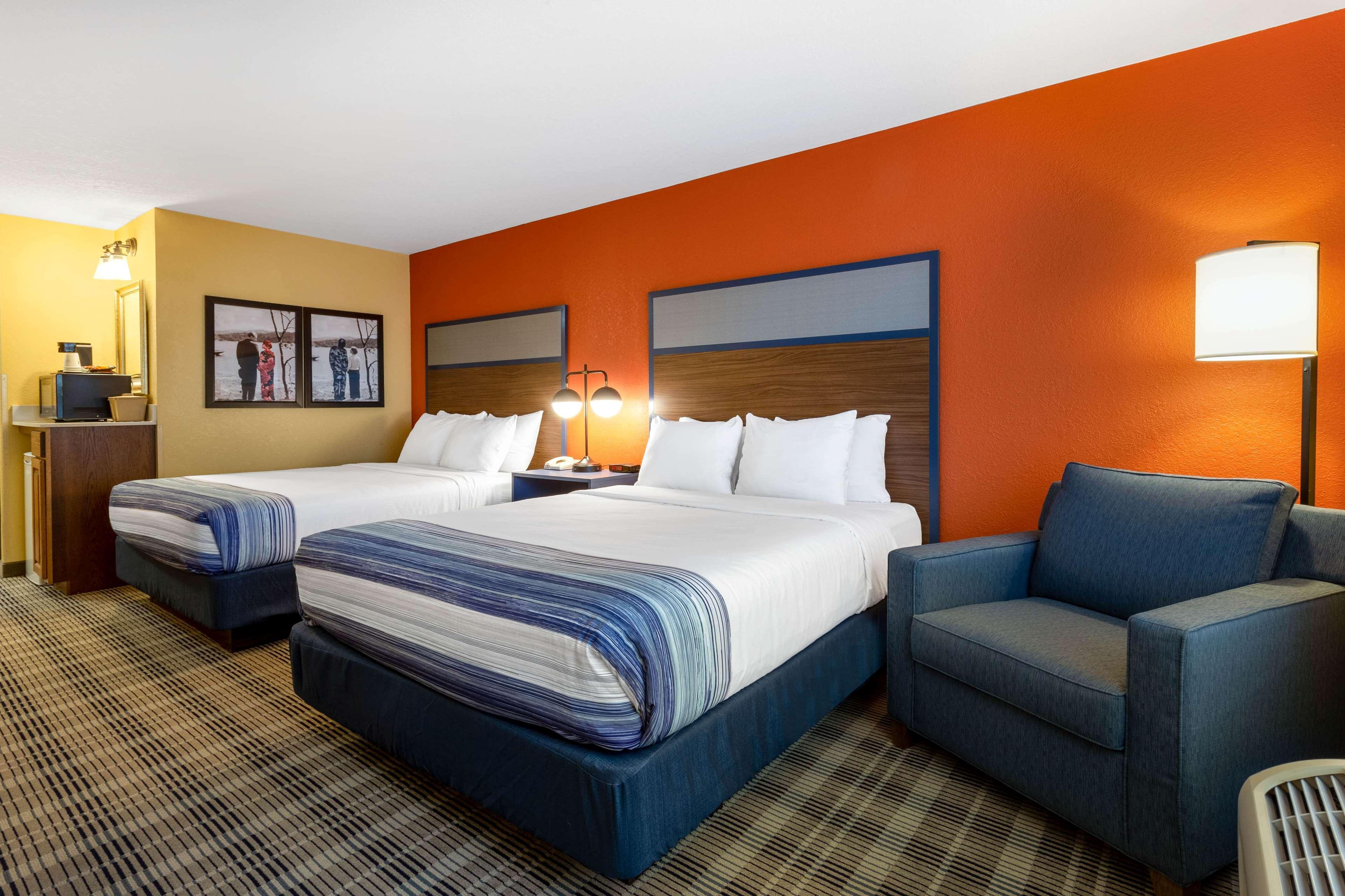 Americinn By Wyndham Fulton Clinton Ngoại thất bức ảnh
