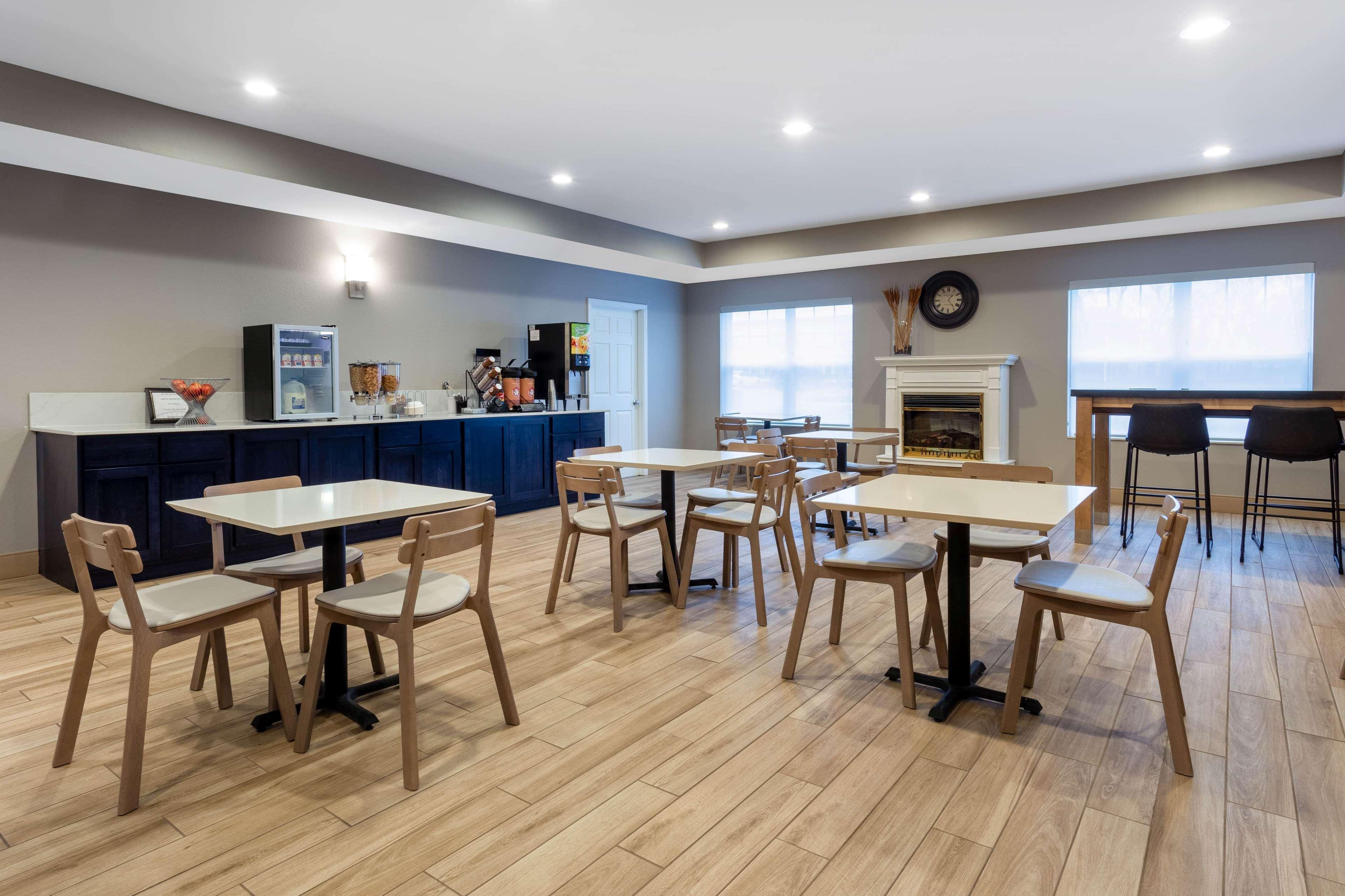 Americinn By Wyndham Fulton Clinton Ngoại thất bức ảnh