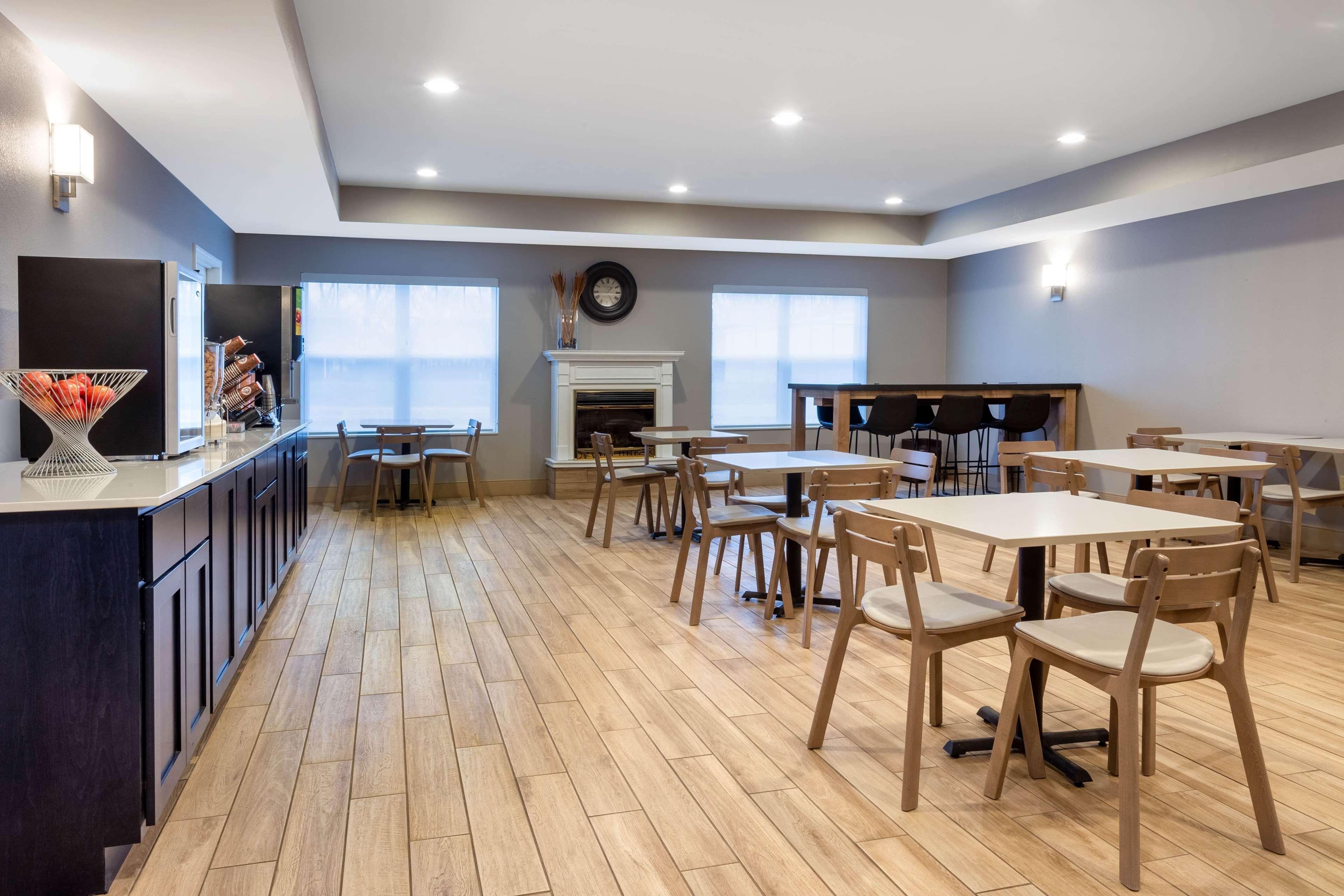 Americinn By Wyndham Fulton Clinton Ngoại thất bức ảnh