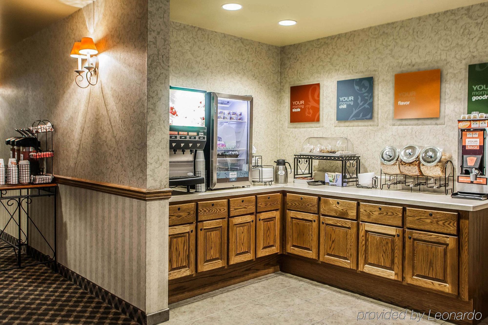 Americinn By Wyndham Fulton Clinton Ngoại thất bức ảnh